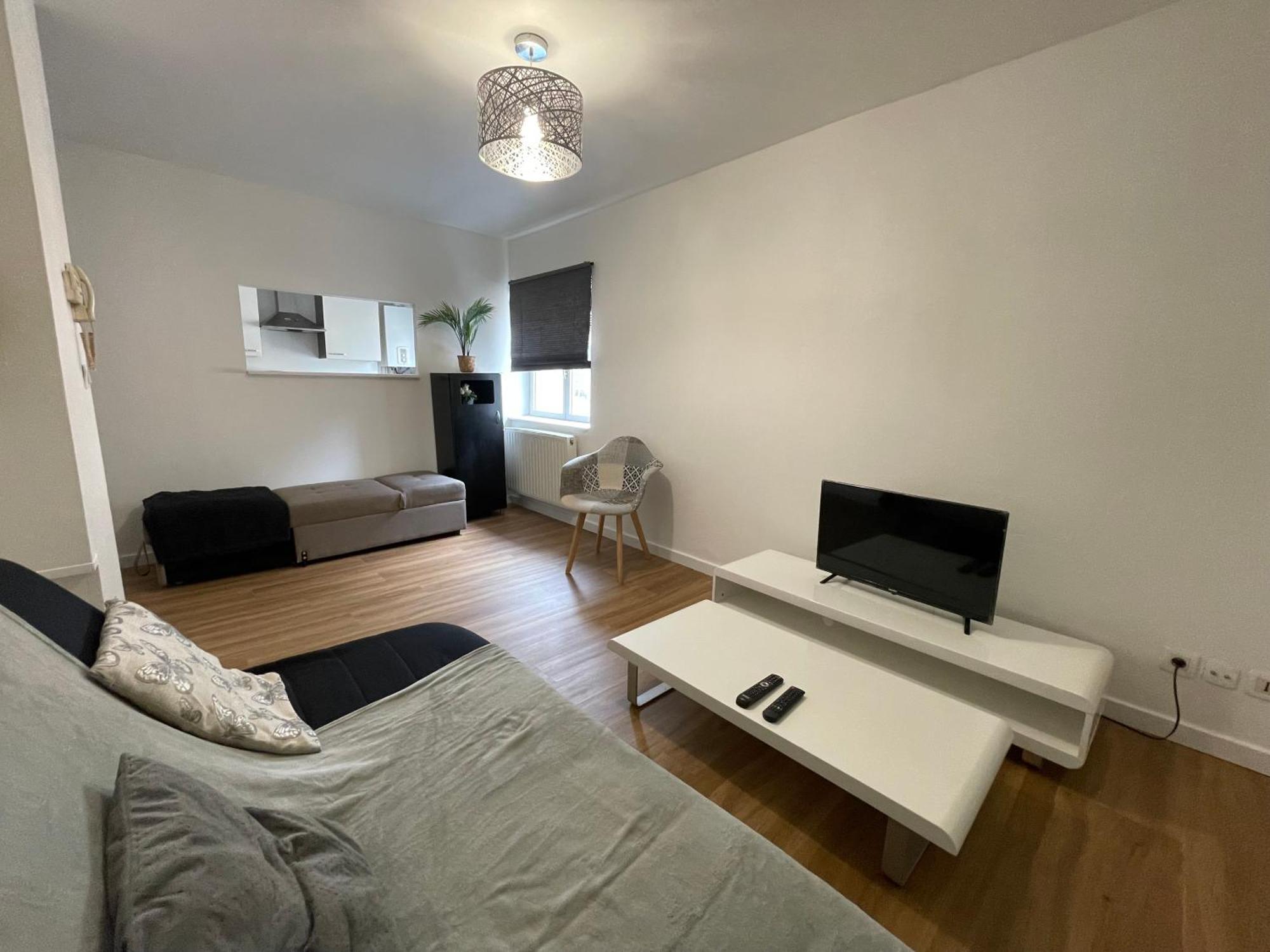 Appartement Hexagone Wifi Un Sejour A Part à Longeville-les-Metz Extérieur photo
